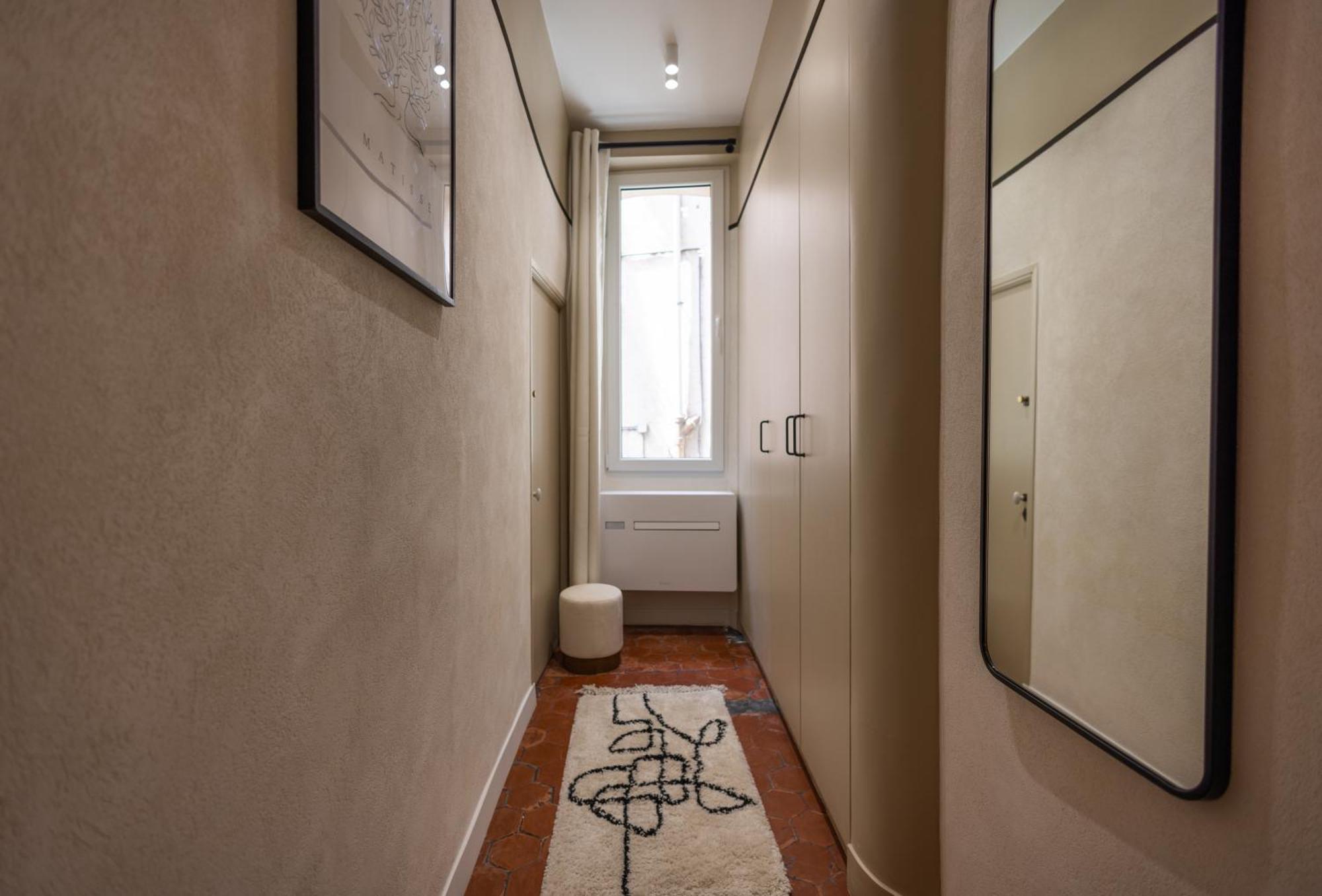 Exceptionnel Face Palais Appartement *